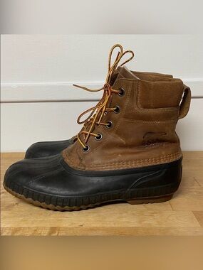 Sorel Cheyanne II Lace-Up Leather Duck Boots, Men’s 9 (fit like 8.5) women’s 10